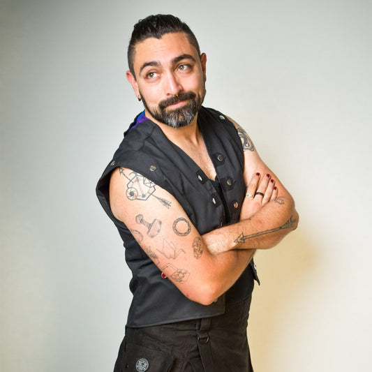 Versatta - LGBTQ+ Pride Rainbow Raider Vest