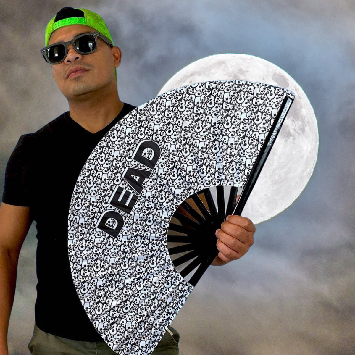 Clack Hand Fan - Dead To Me clack-hand-fan-dead-to-me-lifestyle