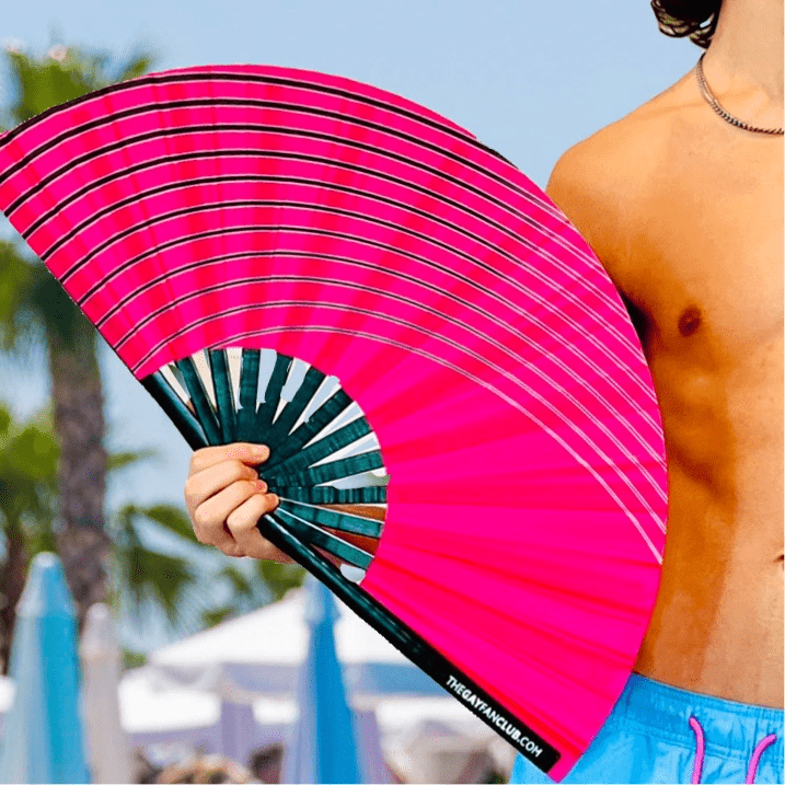 Clack Hand Fan - Wave (UV) clack-hand-fan-wave-uv-lifestyle
