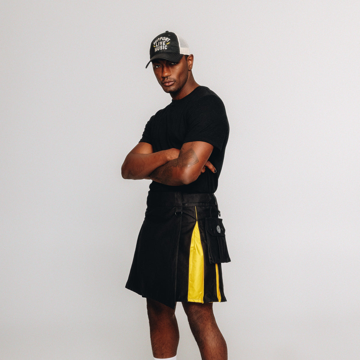 Versatta - Knee-Length Non-Binary Pride Hybrid Cargo Kilt - 19"