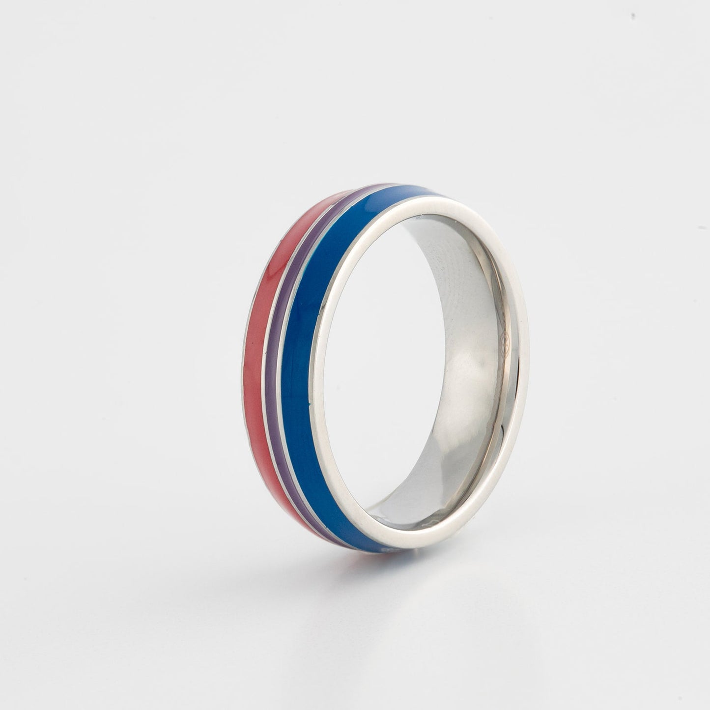 Silver ring with bi pride flag stripes on a white background