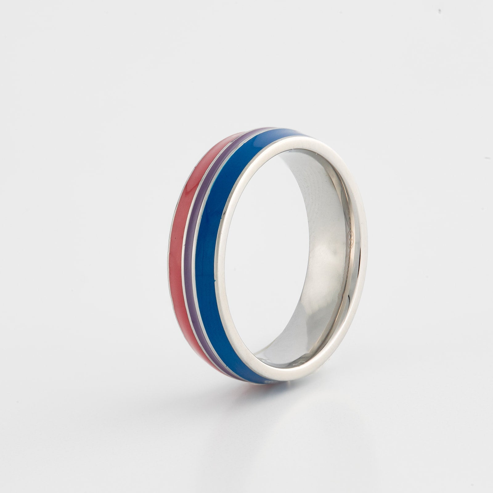 Silver ring with bi pride flag stripes on a white background